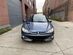Peugeot 206 benzine bwj 2006 met keuring verkoop, Auto's, Peugeot, Voorwielaandrijving, 75 kW, Stof, Zwart