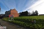 Grond te koop in Sint-Pieters-Leeuw, 200 tot 500 m²