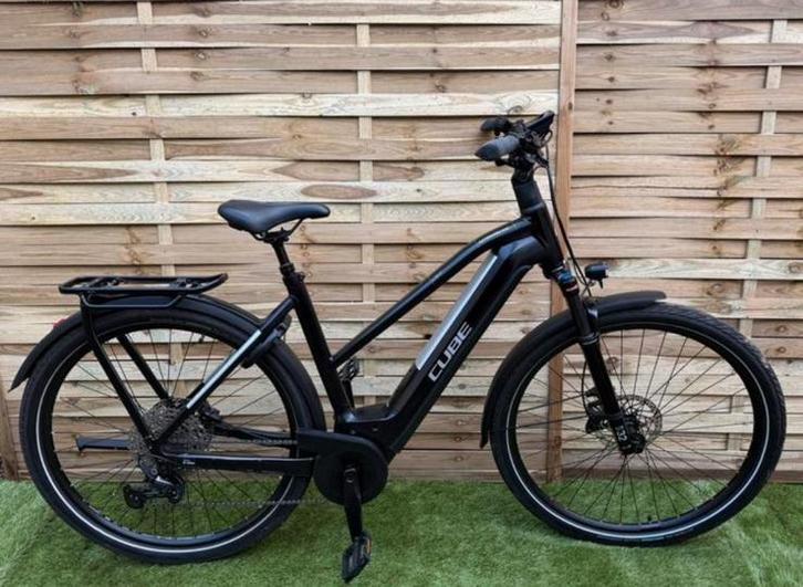 Cube Kathmandu Hybrid EXC Bosch CX Smart 750Wh Kiox 300 navi, Vélos & Vélomoteurs, Vélos électriques, Comme neuf, Cube, Enlèvement