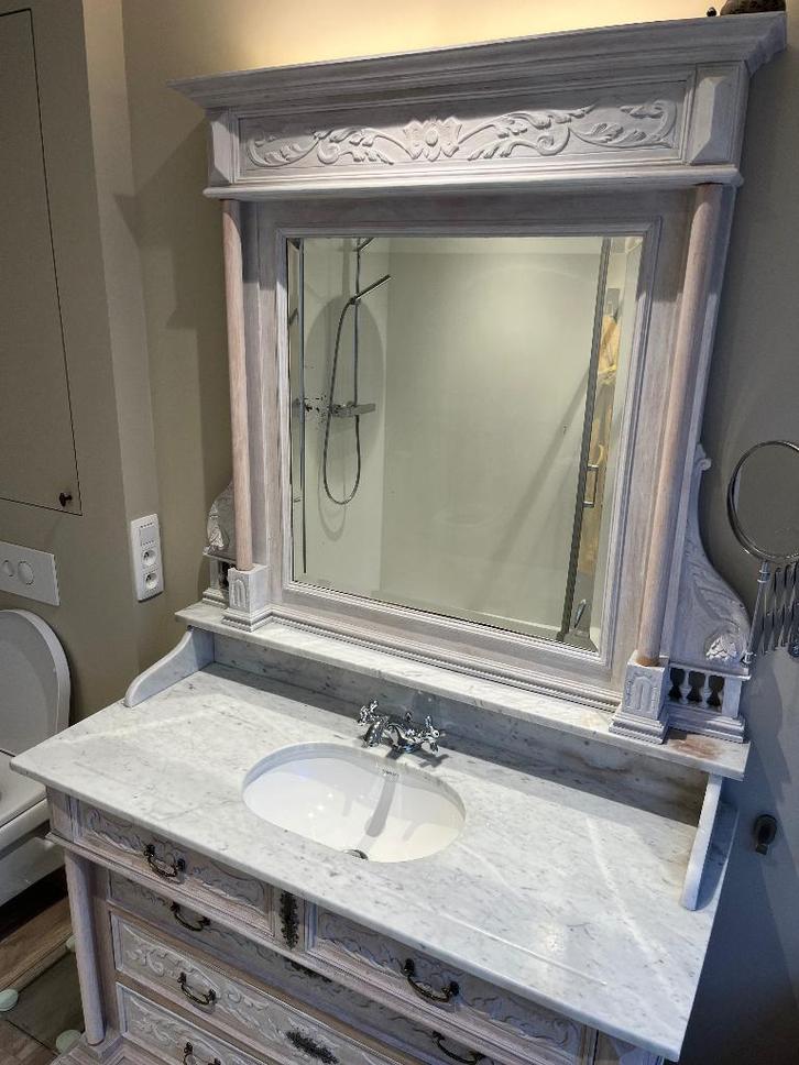 Vintage wastafel, Huis en Inrichting, Badkamer | Badkamermeubels, Gebruikt, Wastafelkast, 150 tot 200 cm, 100 tot 150 cm, 50 tot 75 cm