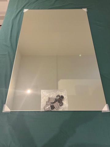 Ikea spiegel 95x60 beschikbaar voor biedingen