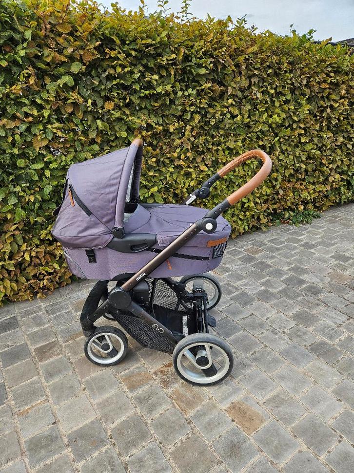 Poussette Mutsy Evo + panier de transport, Enfants & Bébés, Poussettes & Combinaisons, Utilisé, Poussette, Mutsy, Tige de poussée réglable