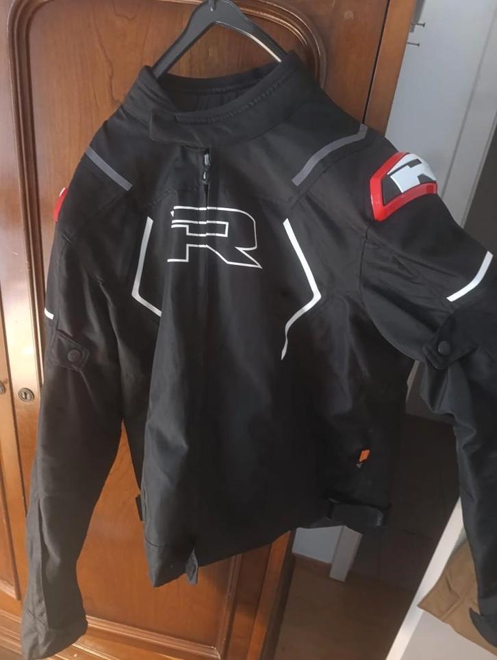 Richa Vendetta motorjas 2XL – met extra rugprotector, Motoren, Kleding | Motorkleding, Jas | textiel, Heren, Nieuw zonder kaartje