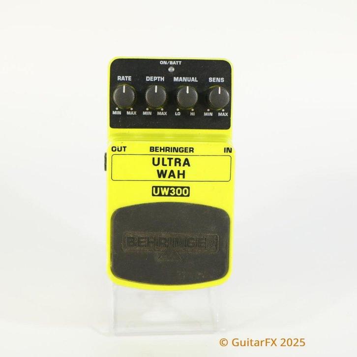Behringer UW300 Ultra Wah, Muziek en Instrumenten, Effecten, Gebruikt, Ophalen of Verzenden