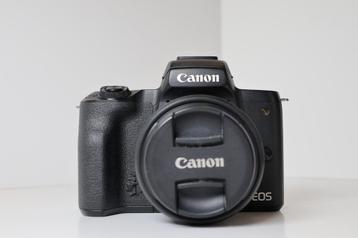 CANON EOS M50  +15/45mm +55/200mm +32mm beschikbaar voor biedingen