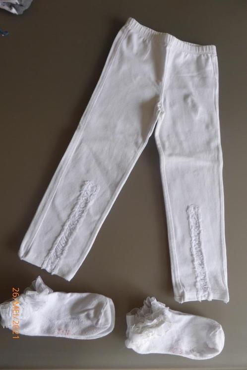 legging+sokjes+mantel(eventueel) - maat 98/3 jaar, Kinderen en Baby's, Kinderkleding | Maat 98, Nieuw, Meisje, Setje, Ophalen of Verzenden