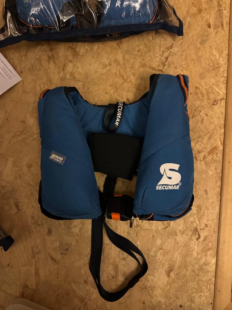 Secumar Junior kinder reddingsvest 20-50 kg, 2 exemplaren, Kind, Nieuw, Secumar, Ophalen of Verzenden