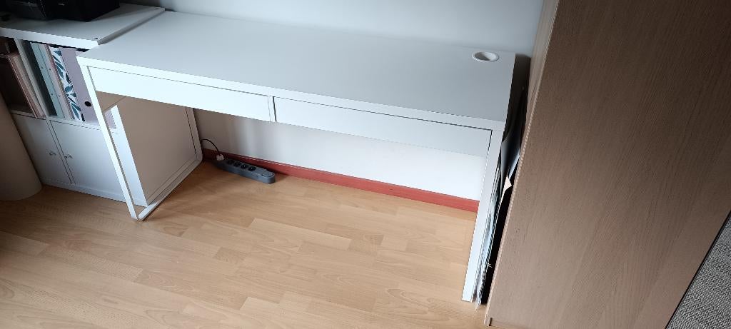 Bureau ikea MICKE 142x50cm, Maison & Meubles, Bureau d'écolier, 50 cm, 142 cm, Enlèvement
