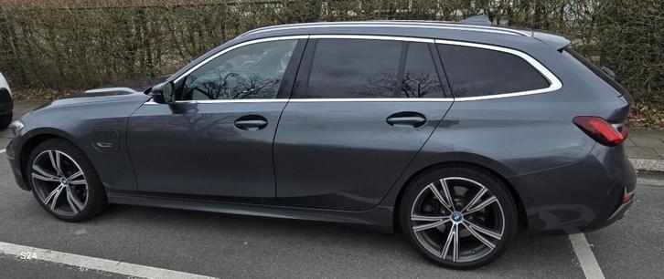 BMW 320E hybride rechargeable, Autos, BMW, Particulier, Série 3, ABS, Caméra de recul, Phares directionnels, Régulateur de distance