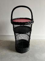 Vintage bijzettafel met ingebouwde flessenhouder. Mini bar, Enlèvement, Comme neuf