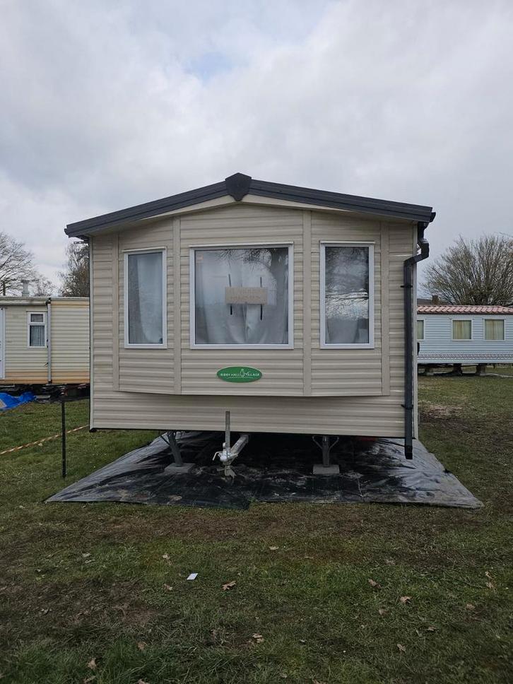 Très.belle  caravane résidentielle de 12m sur 3.70 etat neuf, Caravanes & Camping, Caravanes résidentielles, Enlèvement