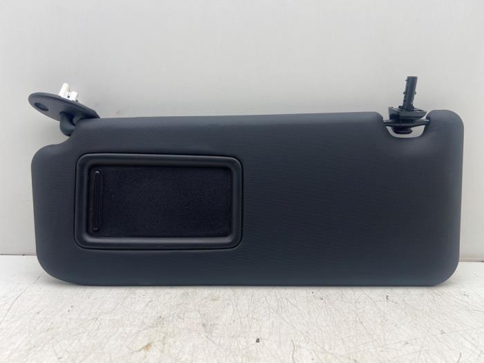 Zonneklep van een Toyota Rav-4, Gebruikt, -, -, Ophalen of Verzenden