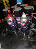 Découpez l'huile dans une bombe aérosol (marque UNIL), Enlèvement