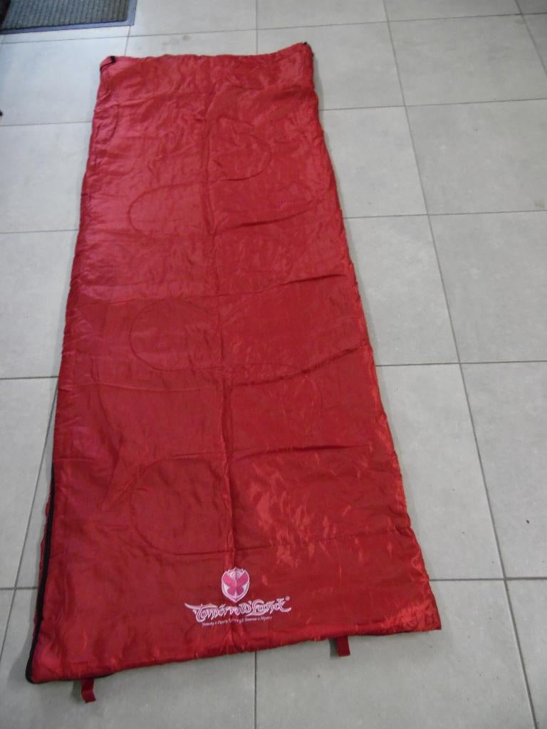 Tomorrowland slaapzakken, Ophalen