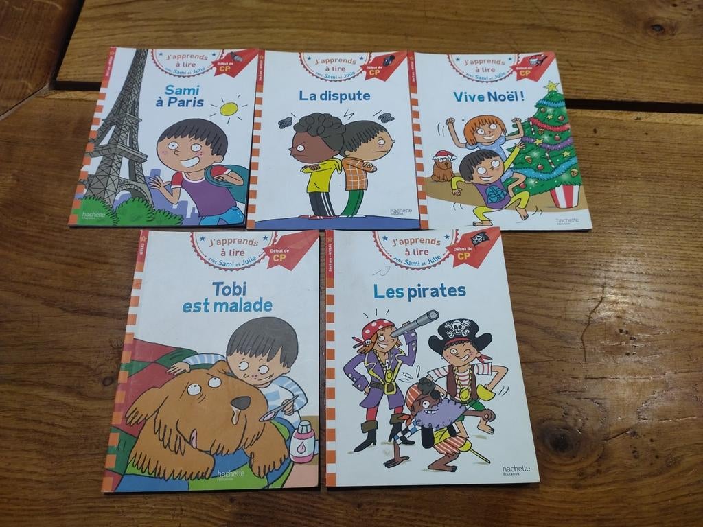 Sami et Julie, Livres, Garçon ou Fille, Enlèvement ou Envoi, Hachette Jeunesse, Utilisé