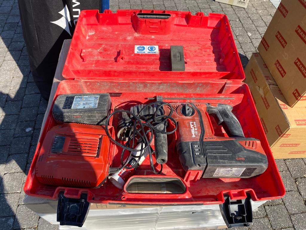 Hilti snoerloos boorhamer, Enlèvement, Comme neuf