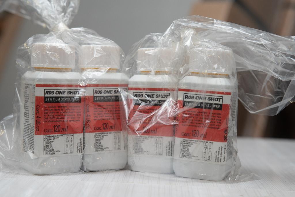 Rollei R09 4 x 120 ml, Ophalen of Verzenden, Zo goed als nieuw, Doka-onderdelen