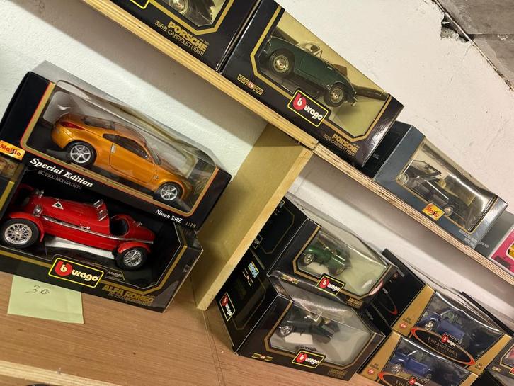 Model auto’s schaal 1:18, Hobby & Loisirs créatifs, Voitures miniatures | 1:18, Comme neuf, Voiture, Enlèvement