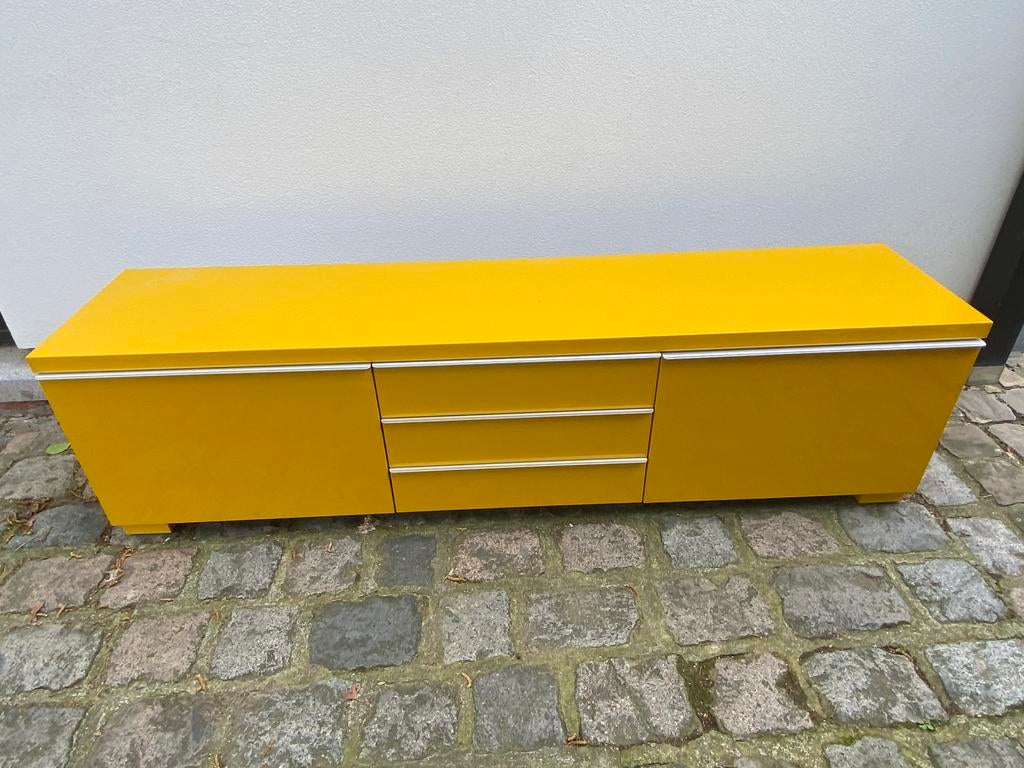 VERKOCHT: Televisiekast, Ophalen, Overige materialen, Gebruikt, 150 tot 200 cm