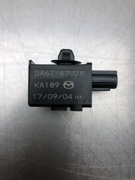 SIRENE D'ALARME Mazda 2 (DJ / DL) (|DA6T67UZ5|), Dhr. M. Roggen, Mazda, Stadsweg 37 37
9917 PV  WIRDUM GR., NL, Utilisé