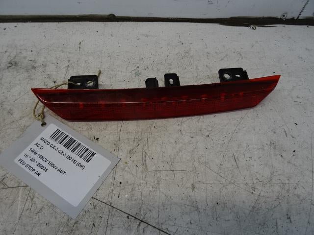 FEUX STOP Mazda CX-3 (DJ / DK) (01-2015/01-2018), Mevr. I. Hauben, Mazda, Utilisé, Rue de l'Espoir 34 34
4030  GRIVEGNÉE, BE