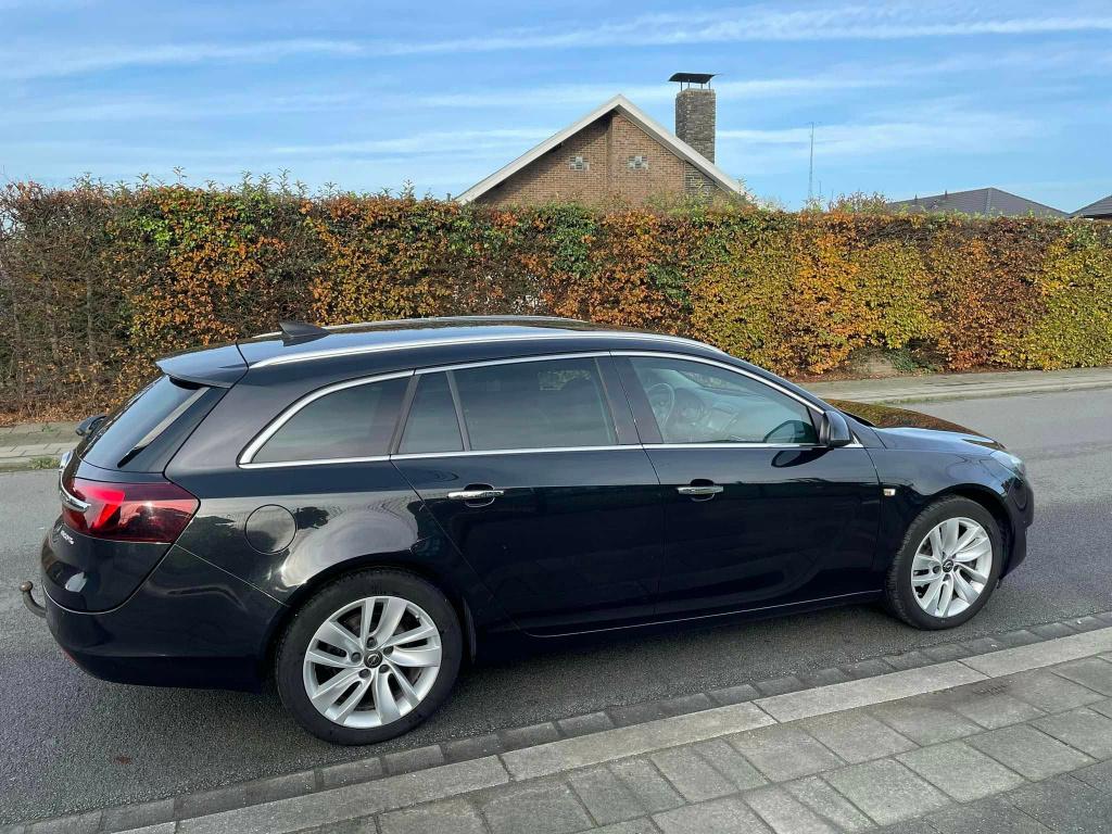 Opel Insignia Sport Tourer 1.6 CDTI – 2017, Auto's, 4 deurs, 1733 kg, 4 cilinders, Zwart