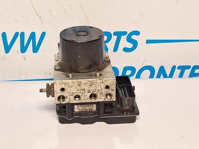 ABS Pomp van een Skoda Fabia, Gebruikt, -, -, Ophalen of Verzenden