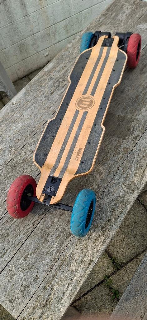 Evolve Hadean Bamboo - NIEUWE BATTERIJ (2 jaar garantie), Ophalen, Gebruikt, Skateboard, Longboard