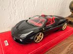 MR Ferrari 458 Speciale Aperta 1:18, Ophalen of Verzenden, Zo goed als nieuw