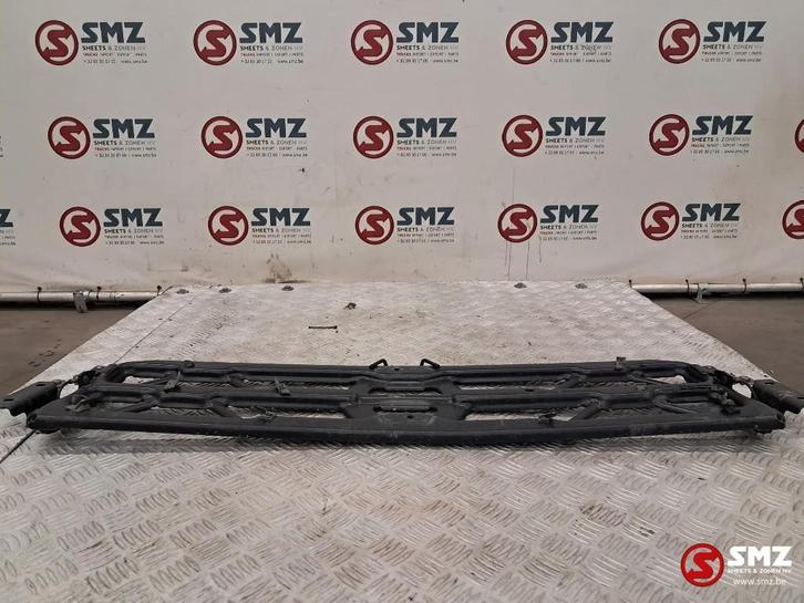 Occ calandre Renault, Autos : Pièces & Accessoires, Pièces camion, Renault, Carrosserie et Tôlerie, Utilisé