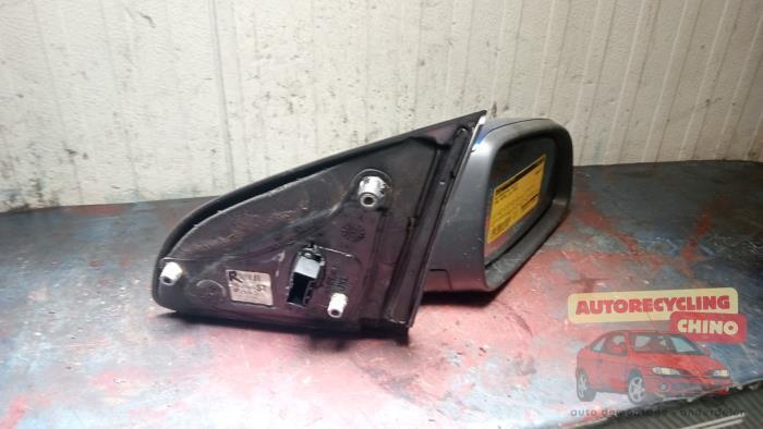 Buitenspiegel rechts van een Opel Astra, Auto-onderdelen, Spiegels, Opel, Gebruikt, 3 maanden garantie, Ophalen of Verzenden