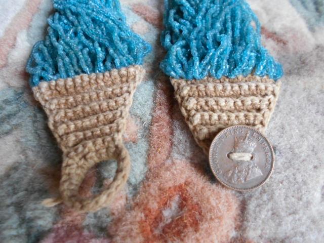 ethnische kralenketting met oude munt, Handtassen en Accessoires, Kettingen, Zo goed als nieuw, Kunststof, Blauw, Ophalen of Verzenden