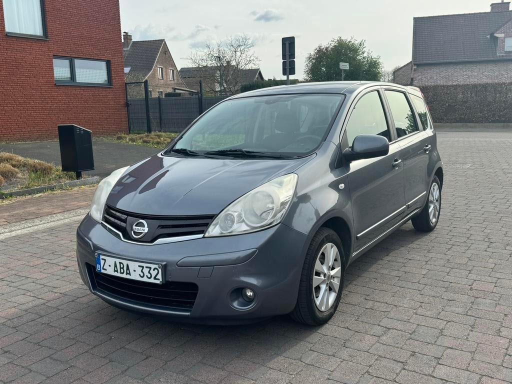 Nissan Note 1.4 essence , airco , 154.000km , 10.2010 , ctok, Autos, Nissan, Argent ou Gris, Achat, Entreprise, 65 kW