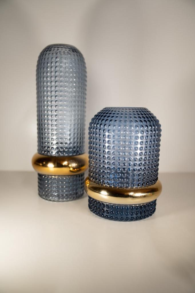 Luxe Set van 2 Blauwe Glazen Vazen - Glas & Goud, Huis en Inrichting, Woonaccessoires | Vazen, Zo goed als nieuw, Blauw, Minder dan 50 cm