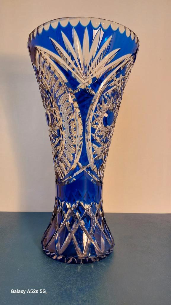 Een prachtig groote kobalt vaas., Antiek en Kunst, Antiek | Glaswerk en Kristal, Ophalen of Verzenden