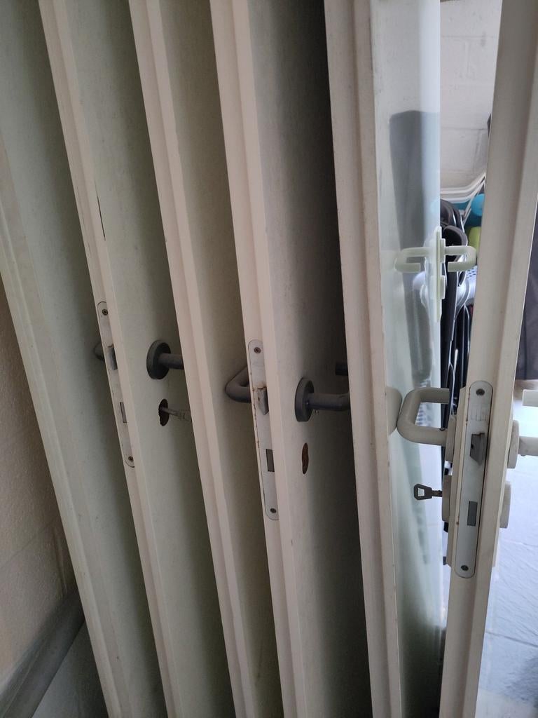 10 portes intérieures blanches — €10 (vente rapide), Bricolage & Construction, Fenêtres & Moustiquaires, Utilisé, Porte intérieure