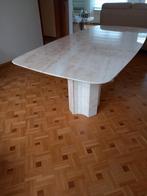 grote marmeren eettafel 208 cm bij 100 cm en 73 cm h, Huis en Inrichting