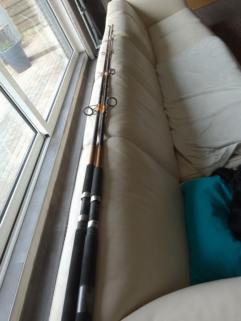 Boothengels,2 ugly stik 12_30 lb ,2m40, Ophalen
