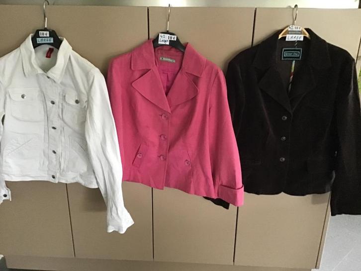 3 mooie dames jasjes maat LARGE aan 10 euro, Kleding | Dames, Jasjes, Kostuums en Pakken, Zo goed als nieuw, Jasje, Maat 42/44 (L)