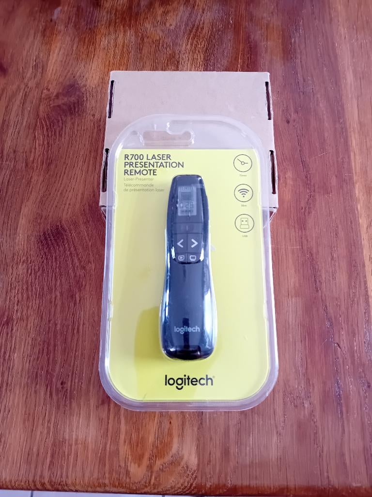 Logitech R700 Télécommande de Présentation, Computers en Software, Presenters, Nieuw, Ophalen