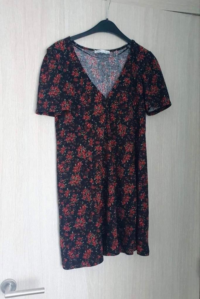 Jurk Pull&Bear maat M, Kleding | Dames, Jurken, Pull & Bear, Ophalen of Verzenden, Zo goed als nieuw, Maat 38/40 (M)