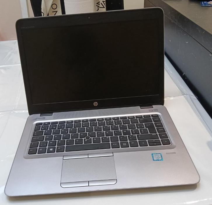 PC Portable HP NoteBook + windows 11, Informatique & Logiciels, Ordinateurs portables Windows, Reconditionné, 14 pouces, SSD, 2 à 3 Ghz