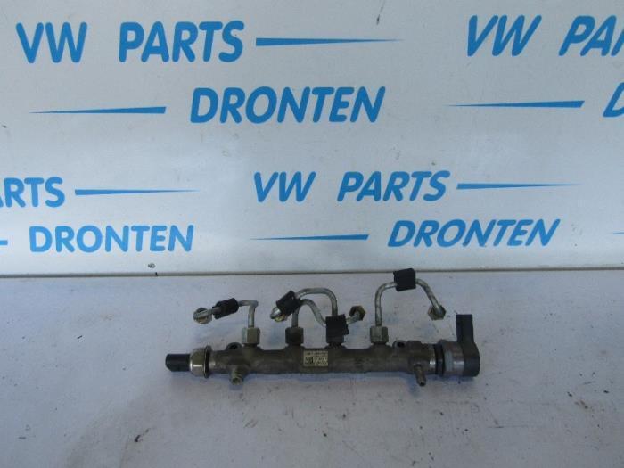 Distributeur de carburant d'un Volkswagen Golf, Autos : Pièces & Accessoires, Systèmes à carburant, Volkswagen, Utilisé, 3 mois de garantie