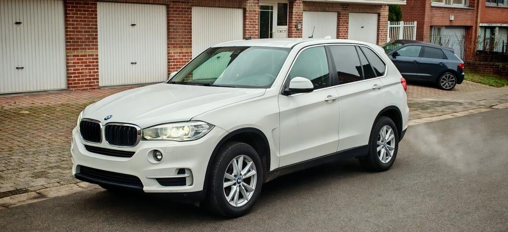 Bmw x5 f15 35i Spot Automatique
Année 2015
184000 KM
Euro 6b, Cuir, Achat, X5, Noir