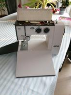 MACHINE A COUDRE "VINTAGE", Enlèvement, Utilisé