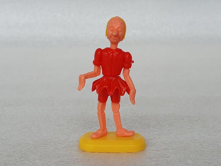 Omniplast / Kinder: Pinocchio (1979), Verzamelen, Disney, Gebruikt, Beeldje of Figuurtje, Peter Pan of Pinokkio, Ophalen of Verzenden