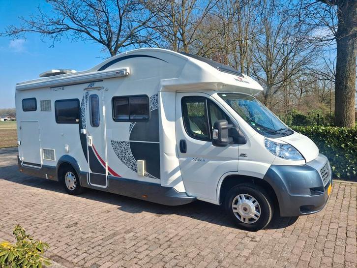 Roller T line 2013 5 persoons 93000 km 2x vastbed, Caravanes & Camping, Camping-cars, Entreprise, Fiat, Fiat, Diesel, Boîte manuelle