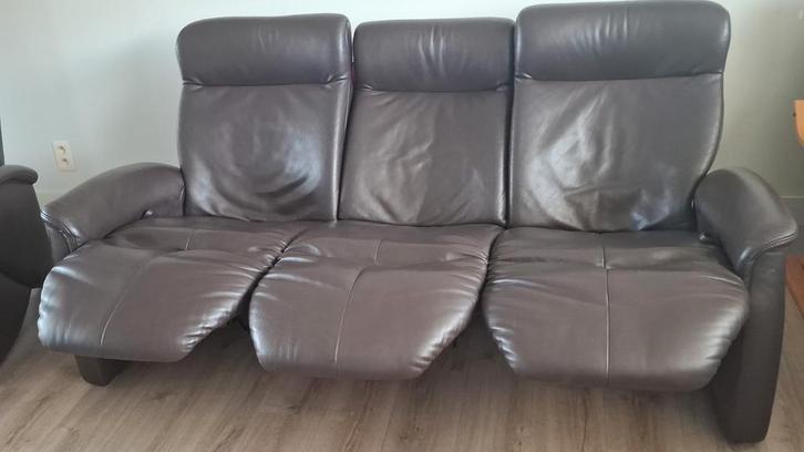 GRATIS af te halen Pelt: Lederen manuele relax 3-zit + 1-zit, Huis en Inrichting, Zetels | Zetels, Zo goed als nieuw, Vierpersoons of meer
