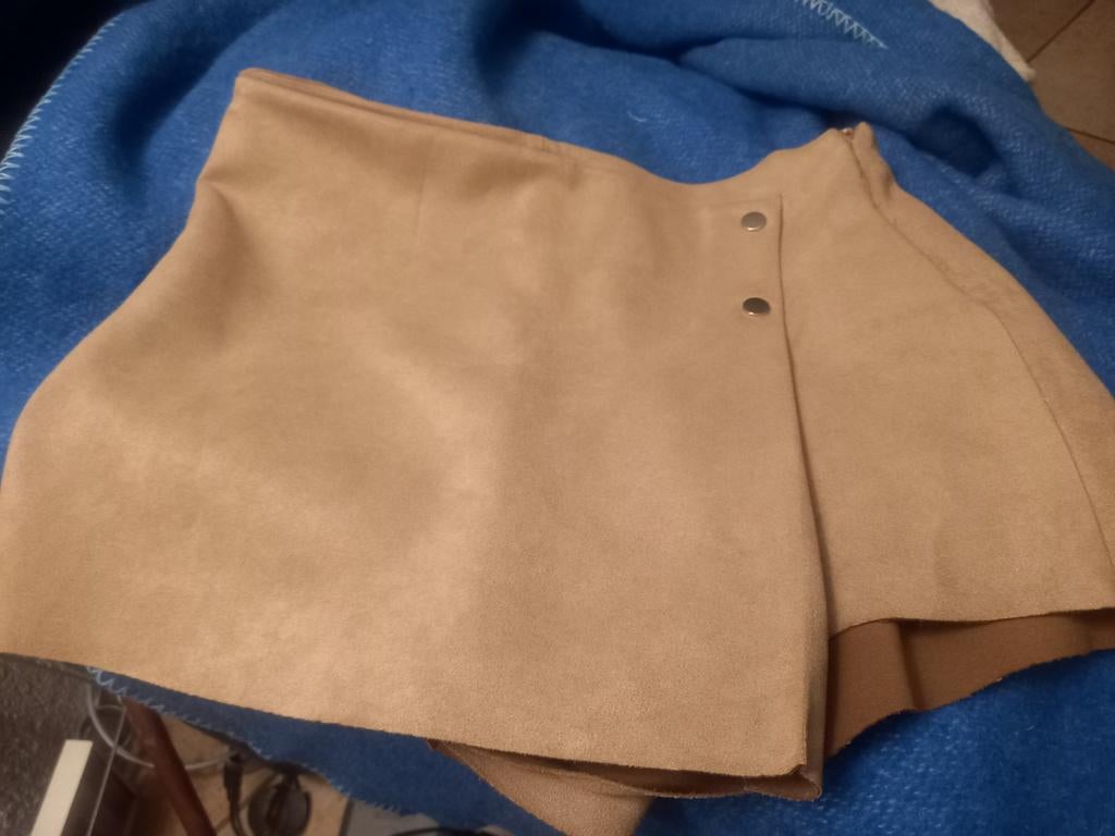 Minirokjes  leer, Dieren en Toebehoren, Ophalen of Verzenden