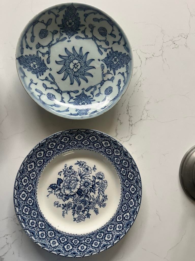 2 kleine borden, Ophalen